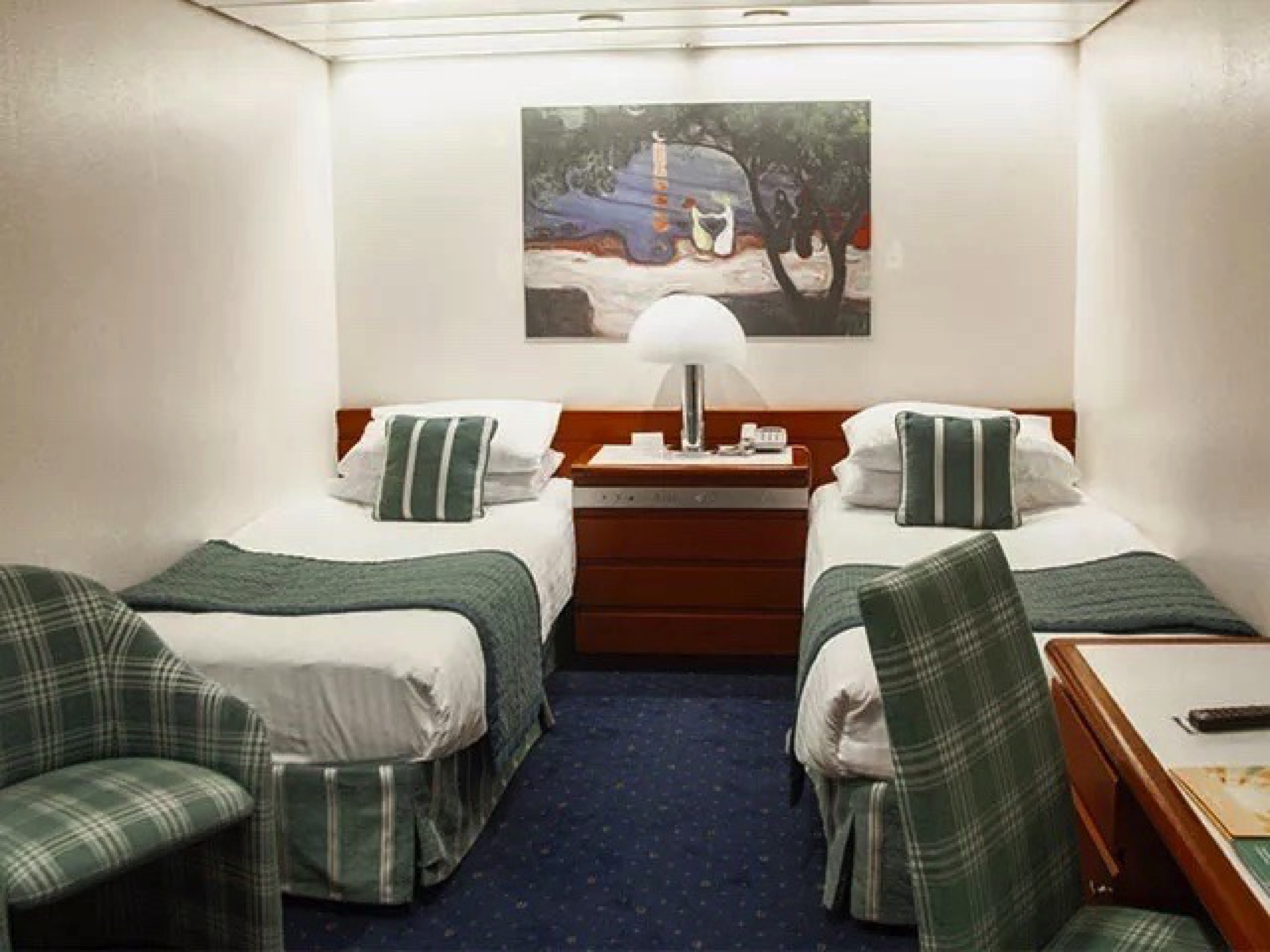 Interior Cabin (I)